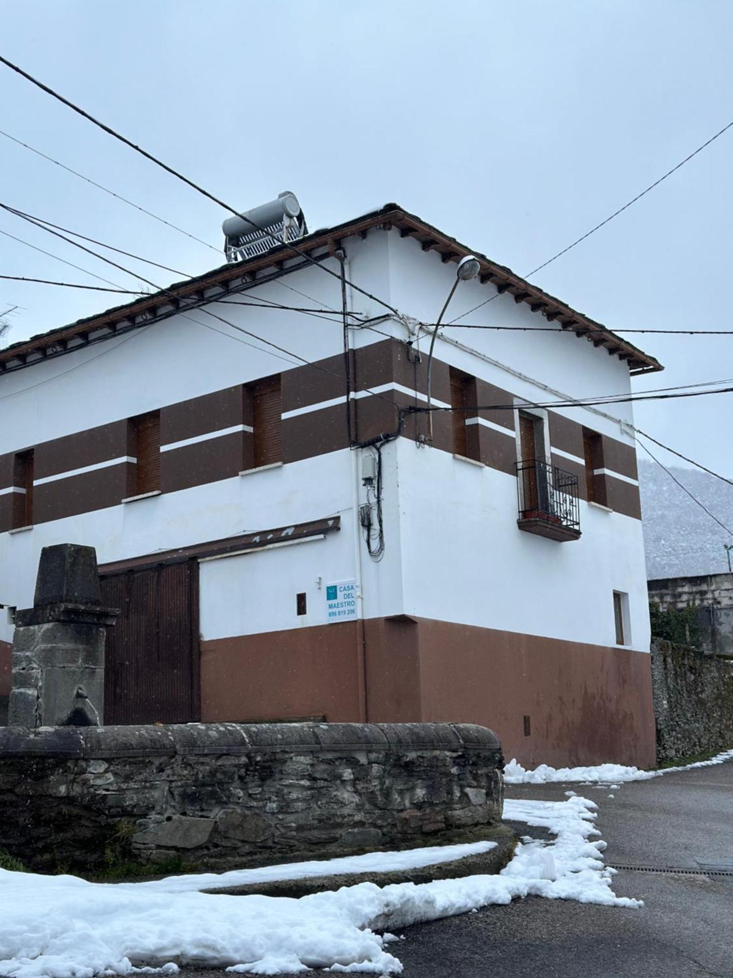 Вилла La Casa Del Maestro Rabanal Экстерьер фото
